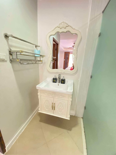 Bathroom 3, Golden Lotus Namkhan View, Luang Prabang