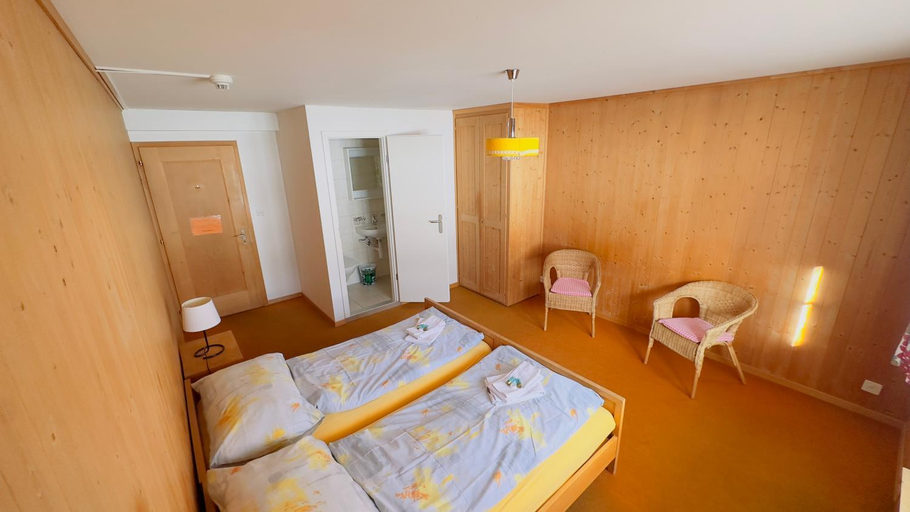 Bedroom 2, Hotel & Restaurant Spillgerten, Niedersimmental