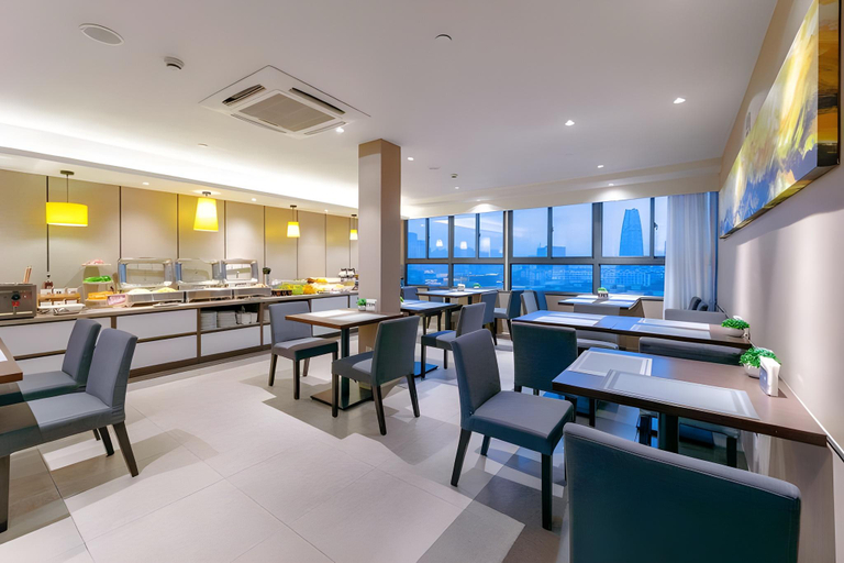 Food & Drinks 4, Home Inn Plus Ningbo Laowaitan Tianyi Square, Ningbo
