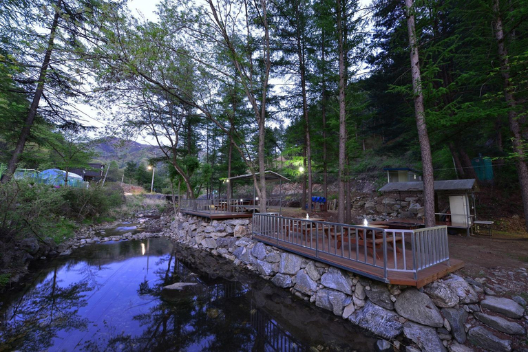 Others 4, Bongmisan Gyegok Yedang Pension, Gapyeong