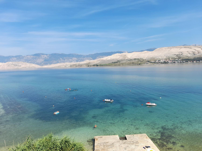 Facilities 3, Apartments Clair, Pag