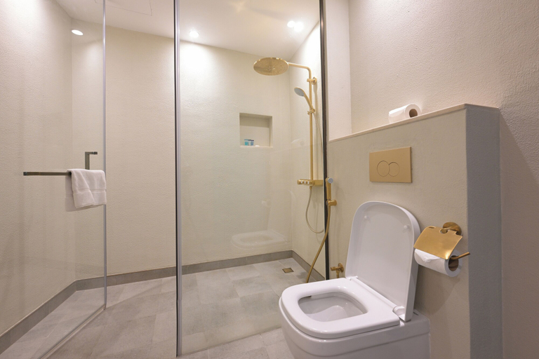 Bathroom 5, NOZOL ALRAYAHEEN 