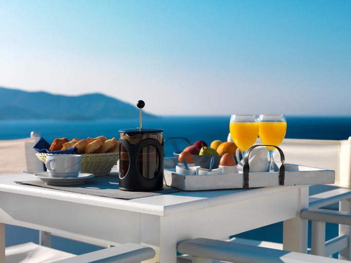 Food & Drinks 3, The Windmill Kimolos, South Aegean