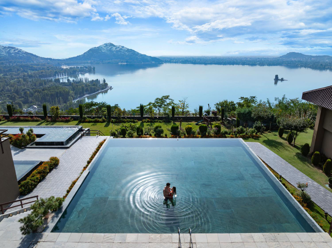 Sport & Beauty 2, Taj Dal View, Srinagar, Srinagar