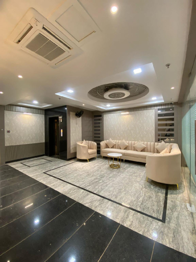 Public Area 2, Hotel Glorious Grand, Varanasi
