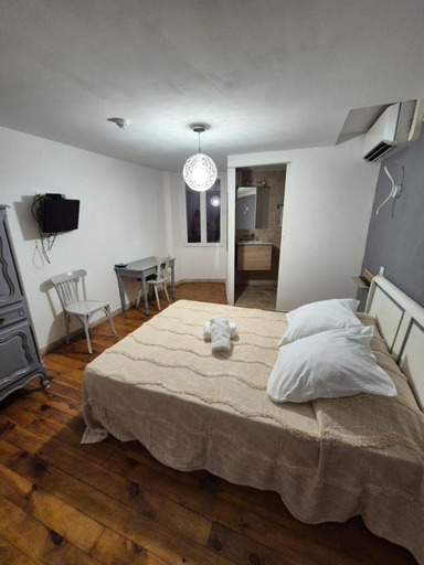 Bedroom 3, Hotel restaurant les pins, Var