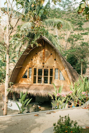 Others 4, 360 Surf Lodge, Lombok