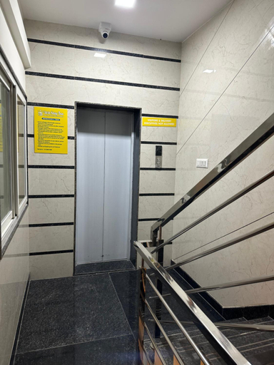 Public Area 2, UR Stay Inn, Bangalore