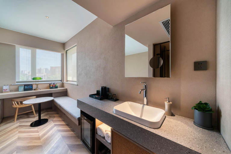 Bathroom 3, TRUE GO Hotel (Shanghai Xujiahui Jiaotong University Subway Station), Shanghai