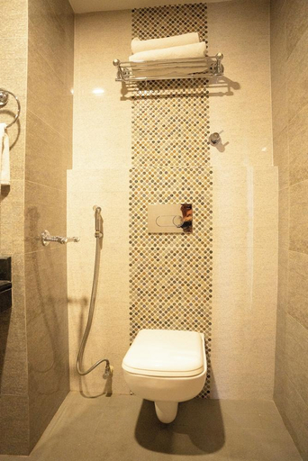 Bathroom 3, Om Gaura Zostel, Gandaki