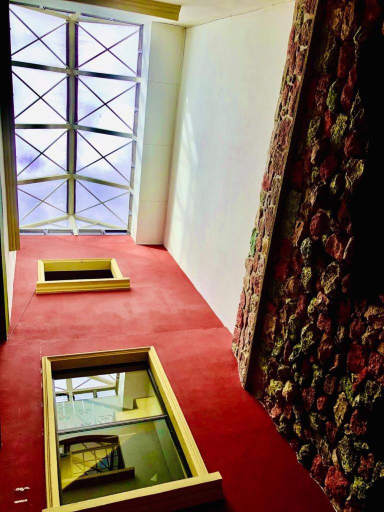 Others 3, Hotel Alsacia, Distrito Central