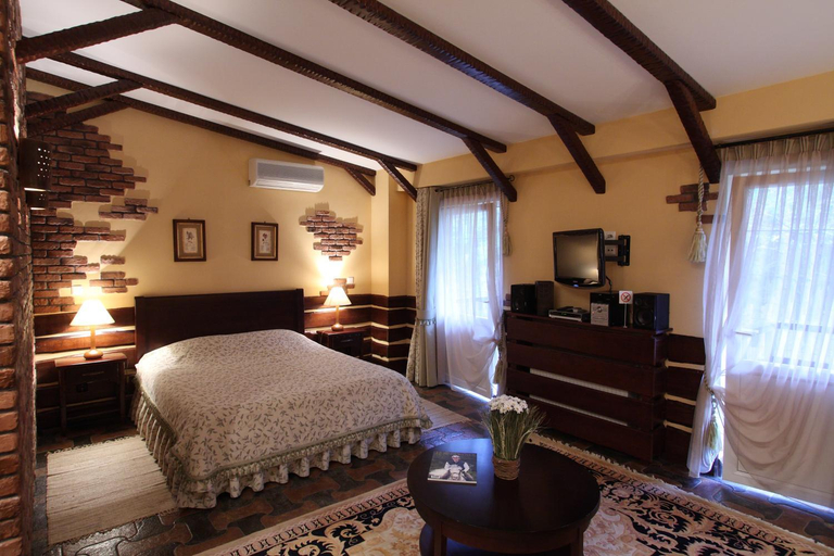 Bedroom 4, Park-Hotel Butenko Stable, Boryspil's'ka