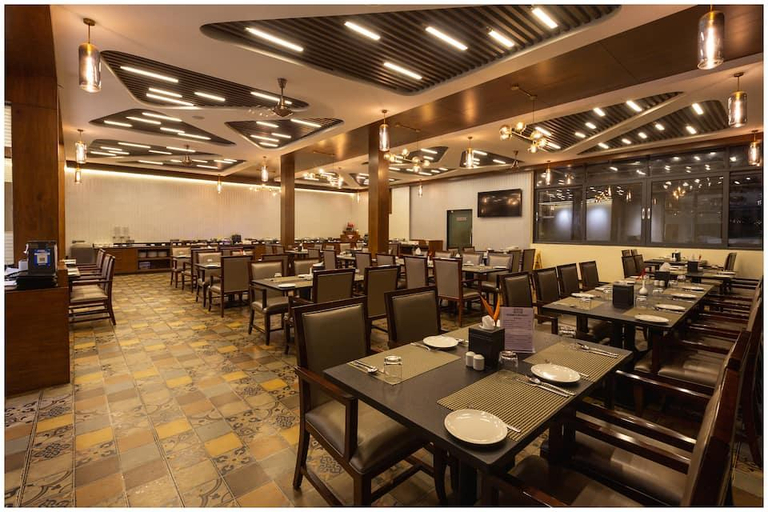 Food & Drinks 3, The Silver Sky Hotels and Resorts, Chikmagalur