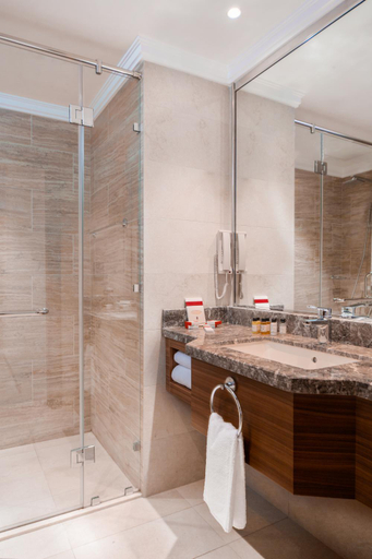 Bathroom 5, Retaj Baywalk Residence, Doha