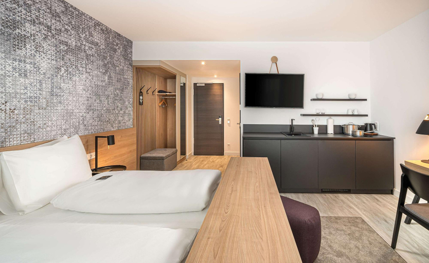 Bedroom 3, elaya hotel augsburg, Trademark by Wyndham, Augsburg