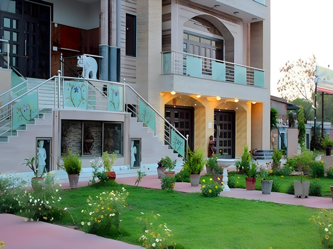 Exterior & Views, Rajeshwari Resort, Udaipur