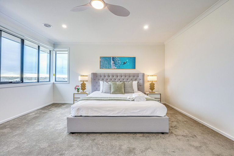 Room amenity 4, StayAU 5BR Family Getaway GreaterGeelong in Duneed, South Barwon - Inner