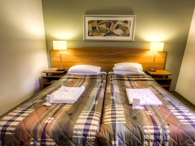 Bedroom 2, Road Lodge Sandton, City of Johannesburg