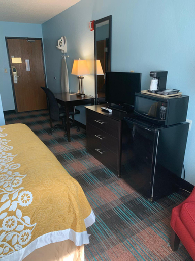 Bedroom 3, SUNRiSE INN, Greenwood