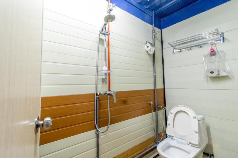 Bathroom 4, Sungai Klah Inn, Batang Padang