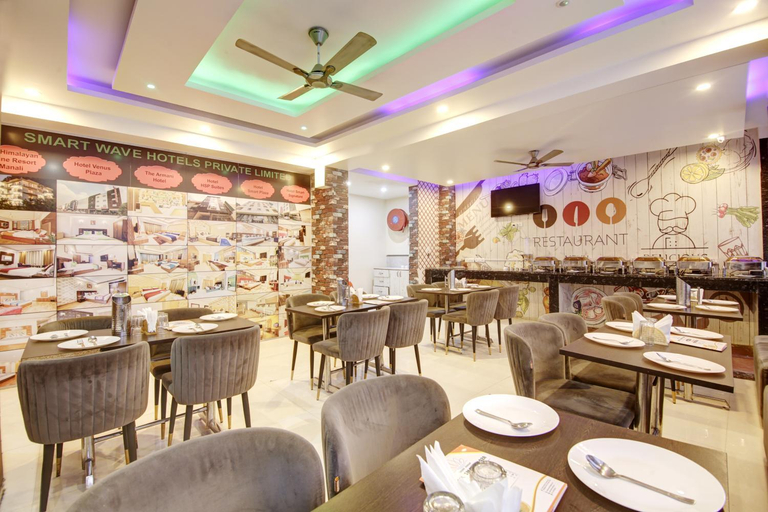 Food & Drinks 5, Hotel Smart Plaza-Near Delhi Airport, Delhi