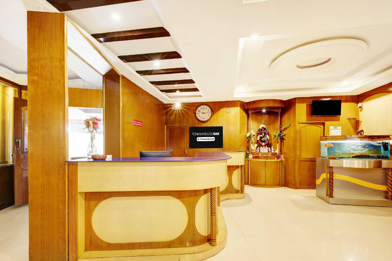 2, Townhouse Oak Mysuru City Bus Terminal, Mysore