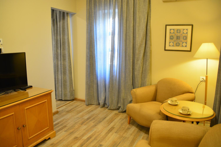 Others 4, The Y Hotel, Wadi Essier