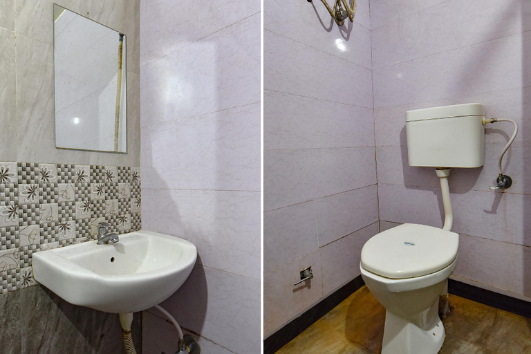 Bathroom 4, Via Relax Inn, Ahmadabad
