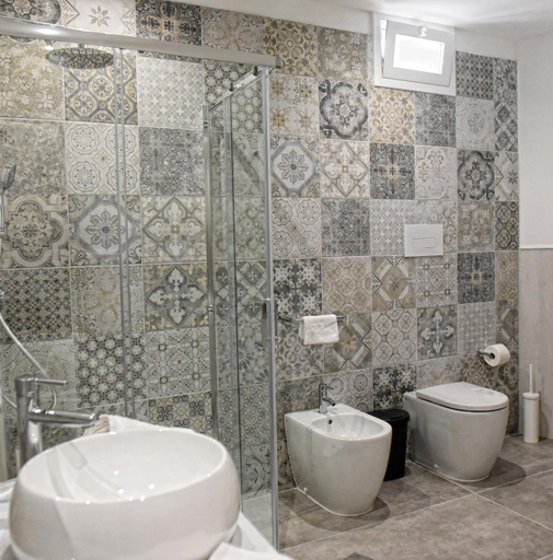 Bathroom 2, CasAmuri Exclusive Apartments, Syracuse