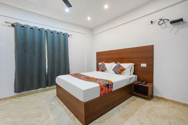 Bedroom 5, The Sun Suites, Bangalore