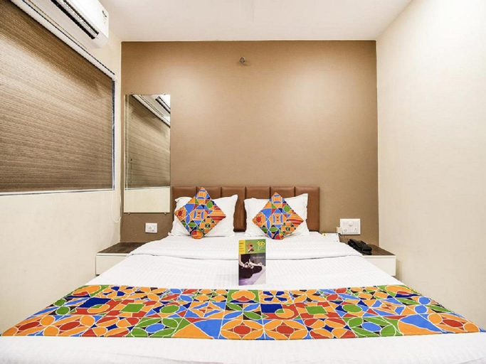 Bedroom 3, Hotel Pratiksha, Ahmadabad