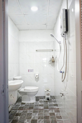Bathroom 5, HomeyMaeKha Hostel Chiangmai, Muang Chiang Mai