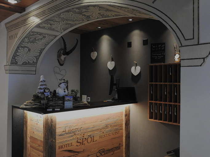 Public Area 2, Hotel Spol Restaurant, Inn