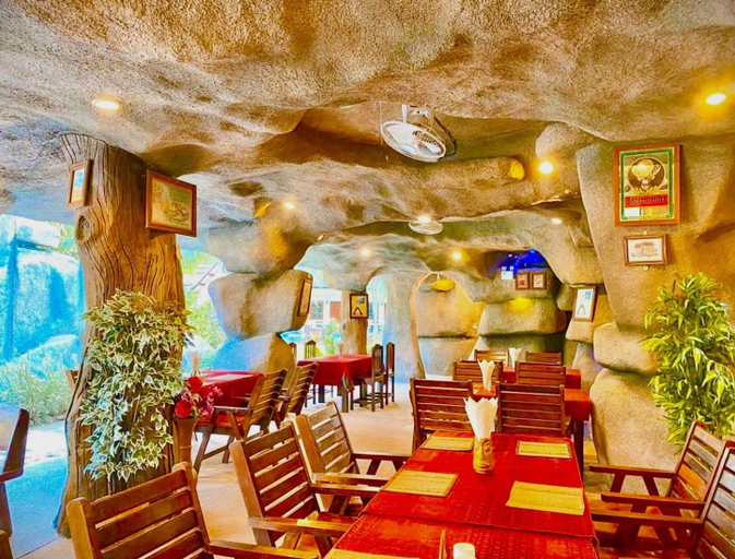 Food & Drinks 3, Happy Lagoon Bungalow, Takua Pa