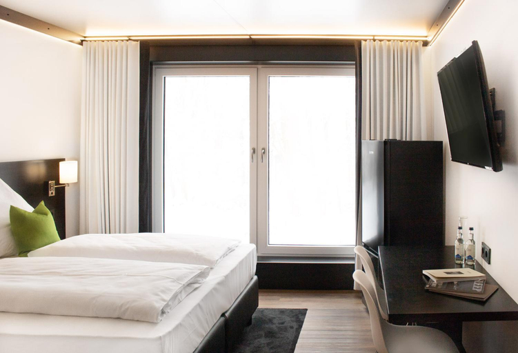 Bedroom 4, AI Hotel by WMM Hotels, Ravensburg