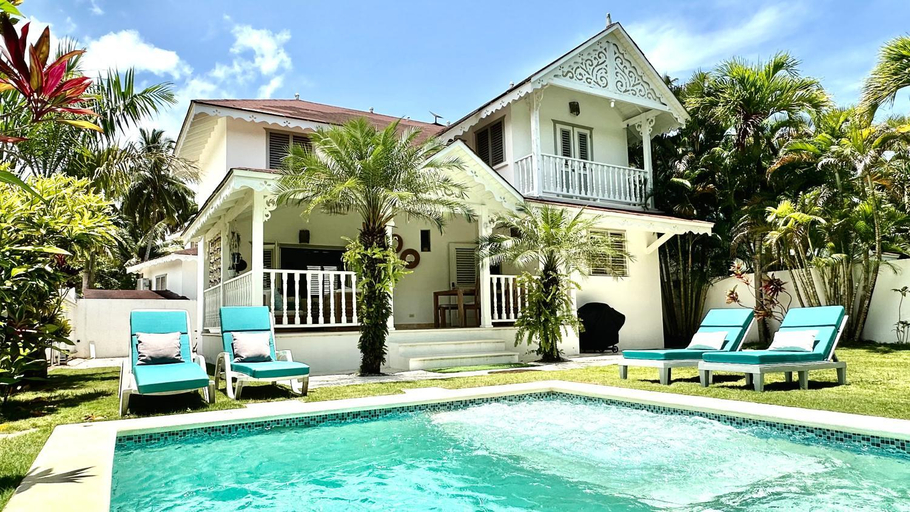 Others 2, Villa 4Bdrms 3.5baths with pool, Jacuzzi and Starlink WiFi, Las Terrenas