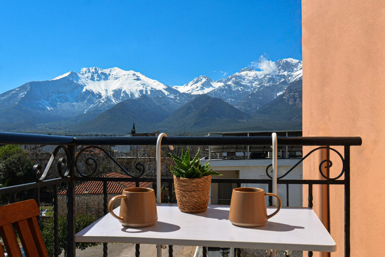 Others 5, Hotel Triantafyllou, Central Greece