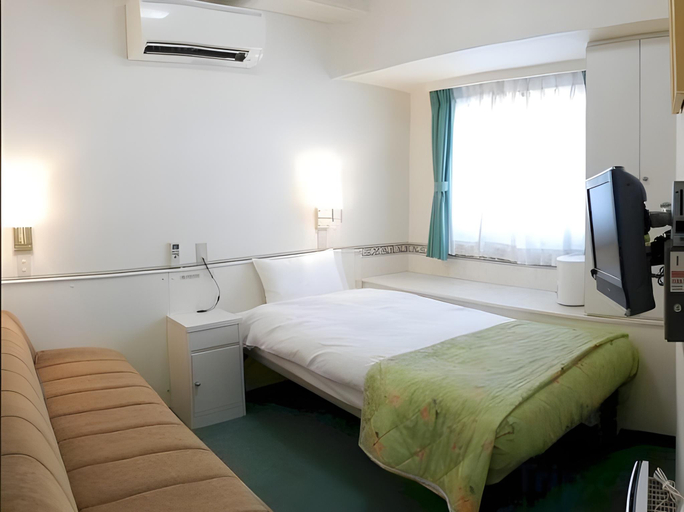 Bedroom 3, Hotel Sambancho, Matsuyama