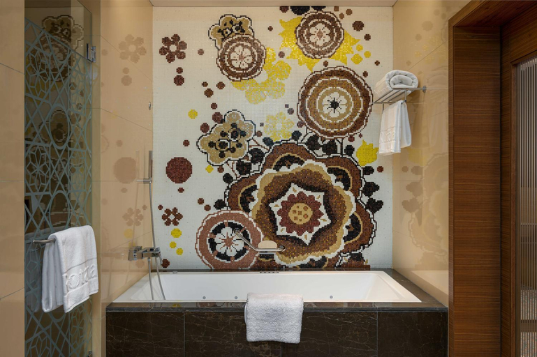 Bathroom 5, Slemani Rotana, Sulaymaniya
