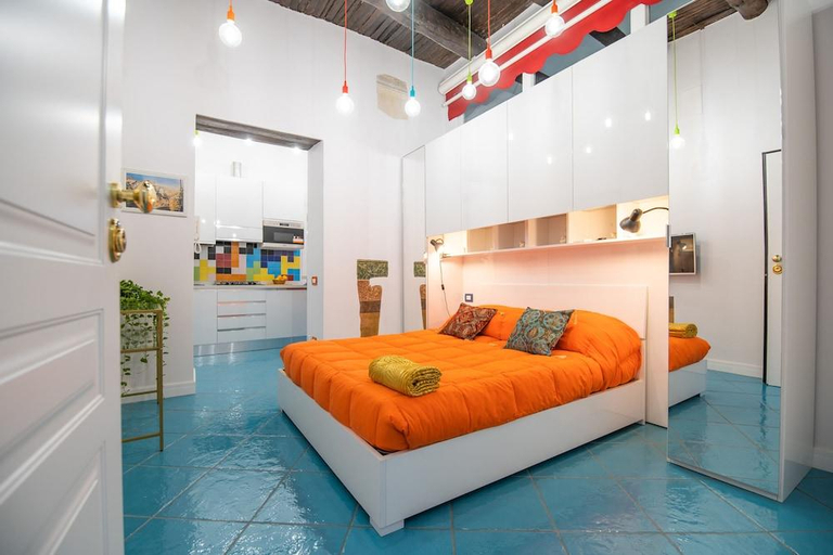 Bedroom 3, Nidomare, Salerno