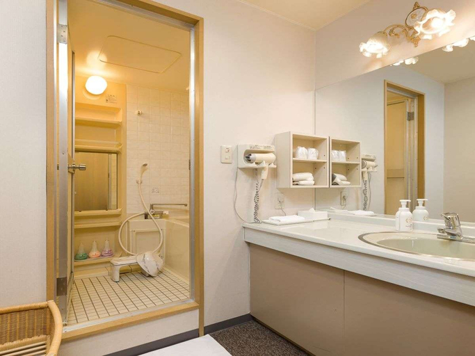 Bathroom, Irodori Koyo Hotel, Komono