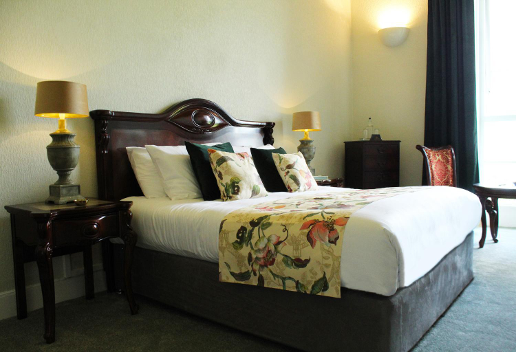 Bedroom, Ennismore House