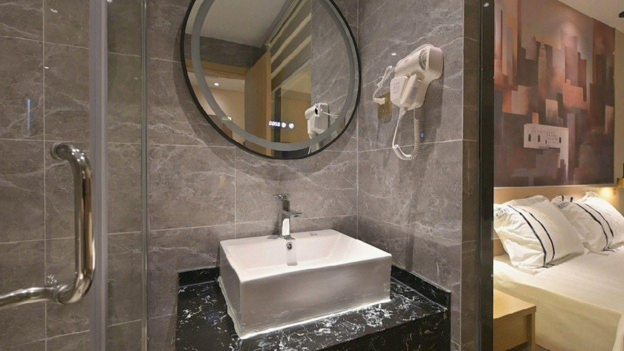 Bathroom, Xingyuelai Hotel, Wuhan
