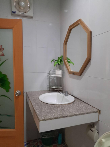 Bathroom 3, Chiangkhan Greenview Resort, Chiang Khan