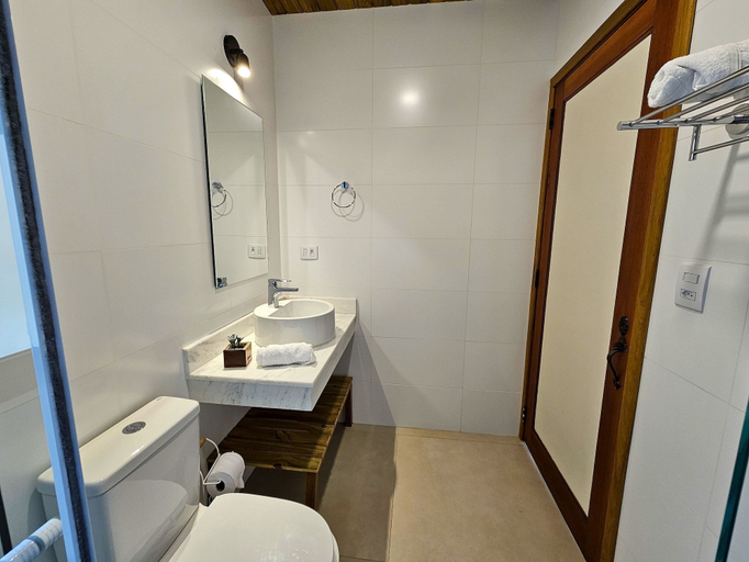 Bathroom 4, Estudios no Capivari by The Lodges, Campo Limpo Paulista