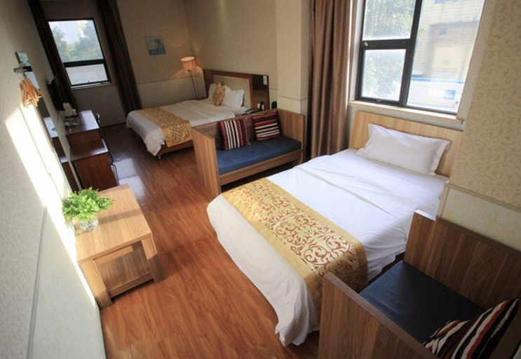 Bedroom 2, 7 Days Inn Wuhan Hankou Railway Station, Wuhan