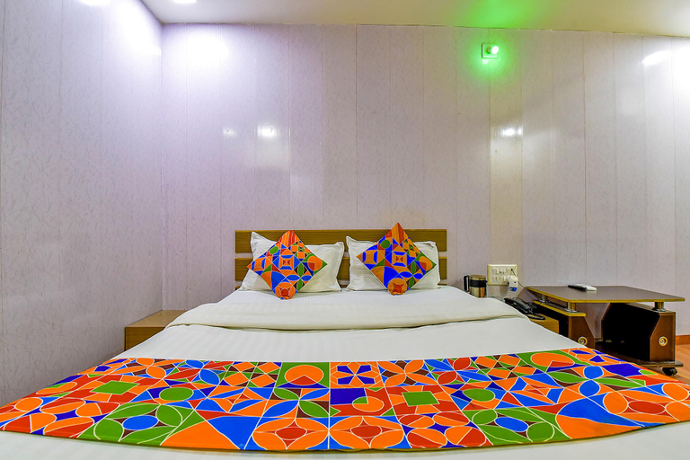 Bedroom 3, Via Relax Inn, Ahmadabad