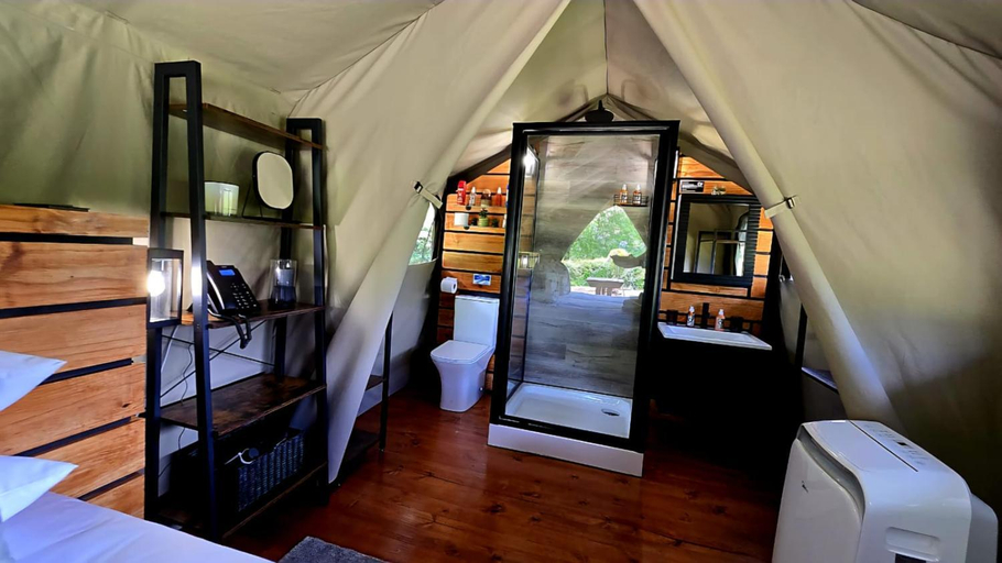 Bedroom 2, Arendsrus Country Lodge, Eden