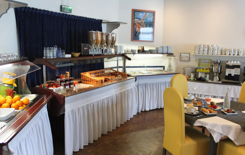 Food & Drinks 5, Kyriad Direct Rennes, Ille-et-Vilaine