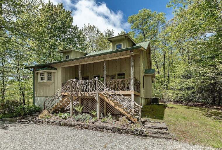 Exterior & Views, The Cabins at Seven Foxes, Transylvania